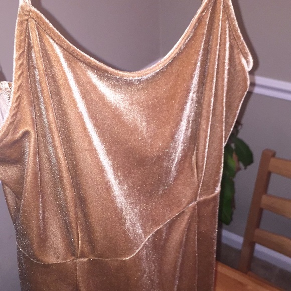 Gold strappy dress - Picture 5 of 6